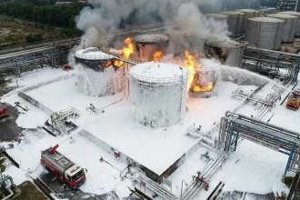 sistem-foam-pemadam-api-industri